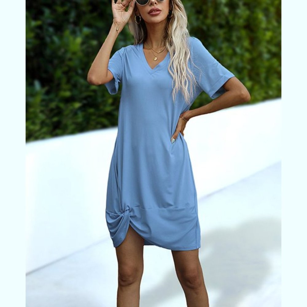 NWOT Light Blue Twist-Front V-Neck Dress - Large